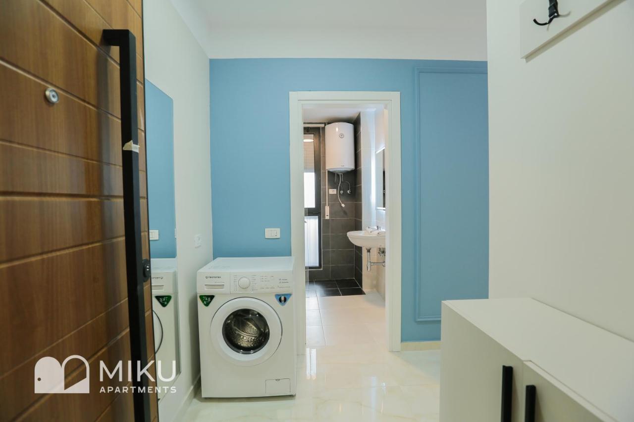 Miku Apartment - Glamorous 1Bedroom Apartment At Olympic Residence ติรานา ภายนอก รูปภาพ
