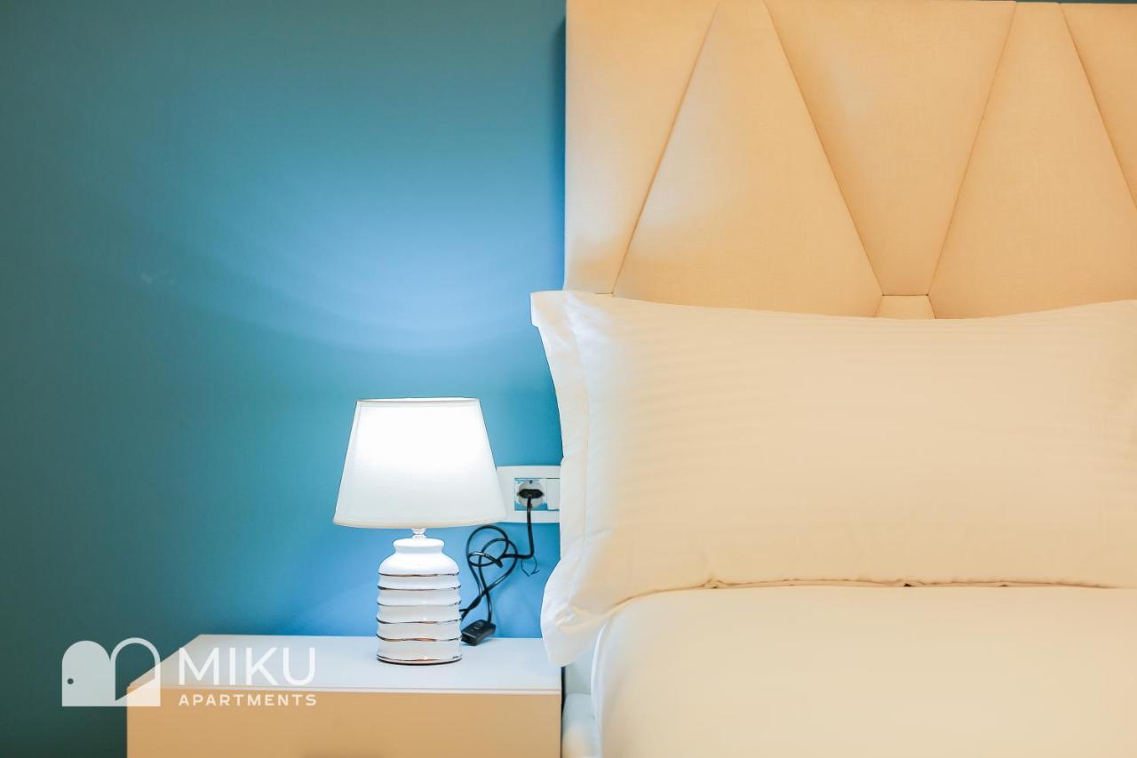 Miku Apartment - Glamorous 1Bedroom Apartment At Olympic Residence ติรานา ภายนอก รูปภาพ